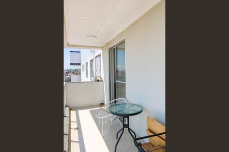 Apartamento para alugar com 75m², 2 quartos e 1 vagaVaranda da Sala