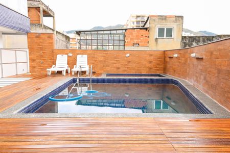 Apartamento para alugar com 75m², 2 quartos e 1 vagaÁrea comum - Piscina