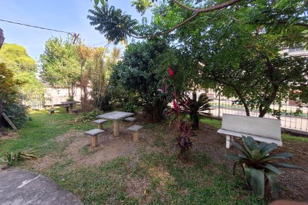 Apartamento para alugar com 60m², 2 quartos e 1 vagaÁrea comum