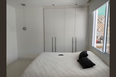 Apartamento à venda com 3 quartos, 114m² em Itaipu, Niterói