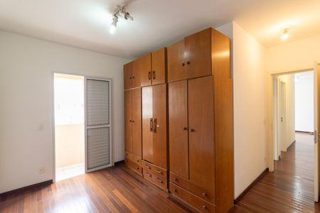 Apartamento para alugar com 74m², 3 quartos e 2 vagasQuarto 3 - Suíte