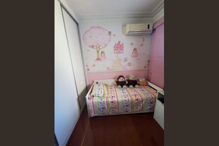 Casa à venda com 4 quartos, 350m² em Pendotiba, Niterói