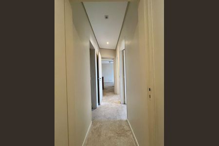 Apartamento à venda com 93m², 3 quartos e 2 vagasCorredor