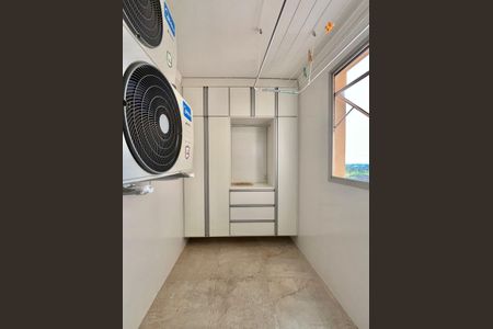 Apartamento à venda com 93m², 3 quartos e 2 vagasÁrea de Serviço