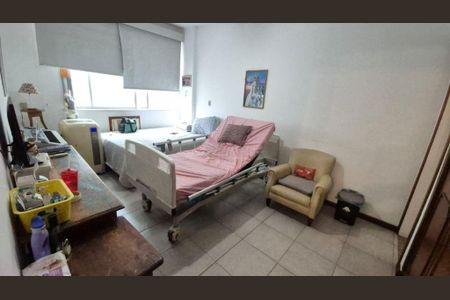 Apartamento à venda com 3 quartos, 125m² em Icaraí, Niterói