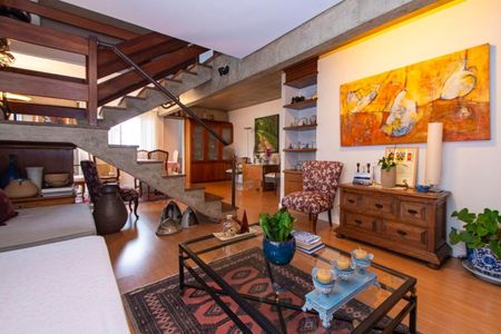 Apartamento à venda com 4 quartos, 159m² em Sumaré, São Paulo