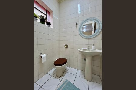 Casa para alugar com 200m², 3 quartos e 4 vagasLavabo