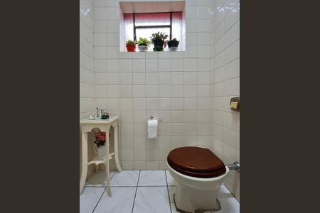 Casa para alugar com 200m², 3 quartos e 4 vagasLavabo