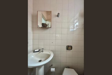 Casa para alugar com 200m², 3 quartos e 4 vagasBanheiro