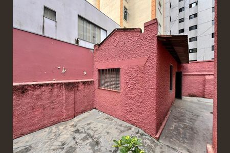 Casa para alugar com 200m², 3 quartos e 4 vagasQuintal