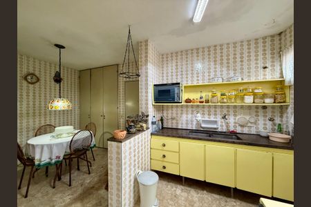 Apartamento à venda com 112m², 3 quartos e 1 vagaCozinha 