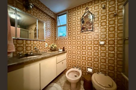 Apartamento à venda com 112m², 3 quartos e 1 vagaBanheiro Social 