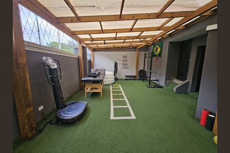 Casa à venda com 258m², 4 quartos e 2 vagas