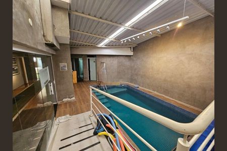 Casa à venda com 258m², 4 quartos e 2 vagas