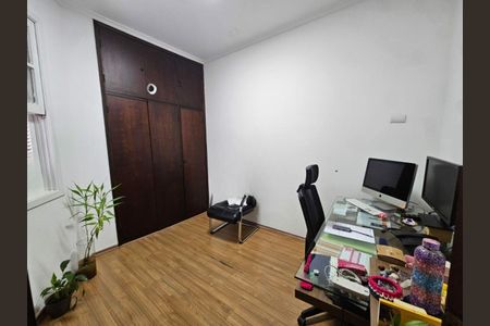 Casa à venda com 4 quartos, 258m² em Jardim Paulista, São Paulo