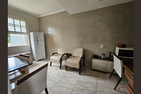 Casa à venda com 4 quartos, 258m² em Jardim Paulista, São Paulo