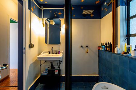 Apartamento à venda com 84m², 2 quartos e sem vaga Apartamento à venda com 84m², 2 quartos e sem vagaBanheiro