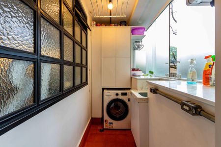 Apartamento à venda com 84m², 2 quartos e sem vaga Apartamento à venda com 84m², 2 quartos e sem vagaLavanderia