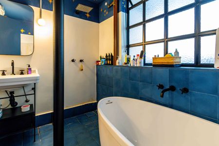 Apartamento à venda com 84m², 2 quartos e sem vaga Apartamento à venda com 84m², 2 quartos e sem vagaBanheiro