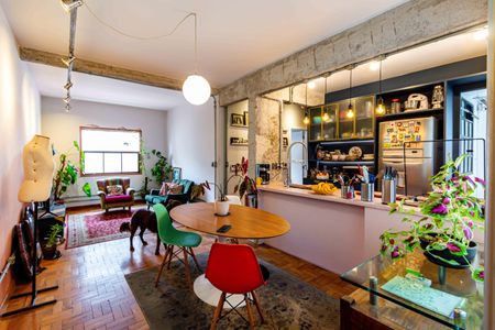 Apartamento à venda com 84m², 2 quartos e sem vaga Apartamento à venda com 84m², 2 quartos e sem vagaSala