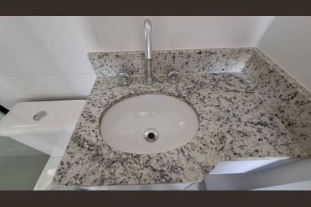 Apartamento para alugar com 63m², 2 quartos e 1 vaga Apartamento para alugar com 63m², 2 quartos e 1 vagaBanheiro 2