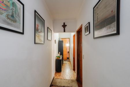 Casa para alugar com 100m², 4 quartos e 2 vagas Casa para alugar com 100m², 4 quartos e 2 vagasCorredor