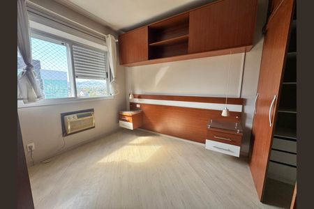 Apartamento à venda com 3 quartos, 84m² em Jardim Botânico, Porto Alegre