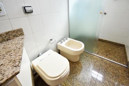 Apartamento à venda com 130m², 3 quartos e 1 vagabanheiro quarto 3