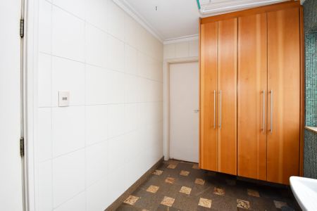 Apartamento à venda com 130m², 3 quartos e 1 vagalavanderia