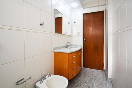 Apartamento à venda com 130m², 3 quartos e 1 vagabanheiro