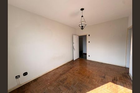 Apartamento para alugar com 94m², 3 quartos e sem vagaSala