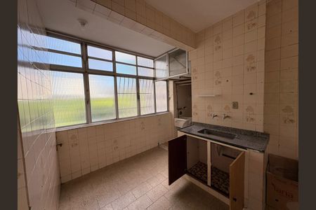 Apartamento para alugar com 94m², 3 quartos e sem vagaCozinha