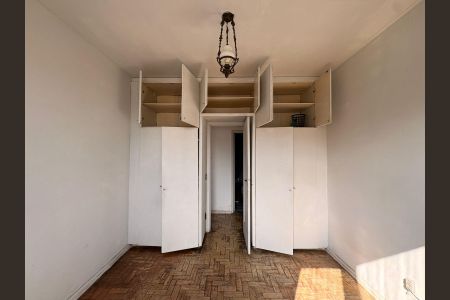 Apartamento para alugar com 94m², 3 quartos e sem vagaQuarto