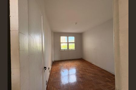 Apartamento para alugar com 94m², 3 quartos e sem vagaSala