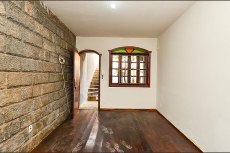 Sala de casa para alugar com 3 quartos, 110m² em Colégio Batista, Belo Horizonte