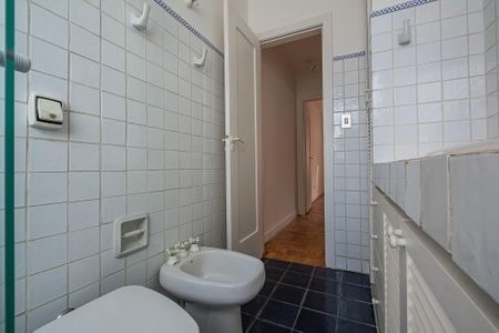 Casa de condomínio para alugar com 80m², 2 quartos e 1 vaga Casa de condomínio para alugar com 80m², 2 quartos e 1 vagaBanheiro