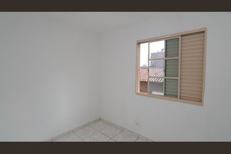 Quarto 2 de apartamento para alugar com 2 quartos, 50m² em Jardim Martins Silva, São Paulo