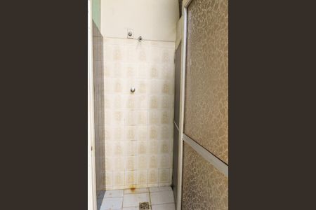 Casa à venda com 384m², 4 quartos e 4 vagas Casa à venda com 384m², 4 quartos e 4 vagasSaúna