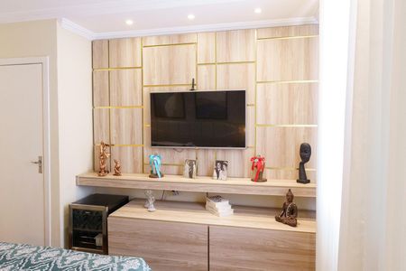 Casa à venda com 384m², 4 quartos e 4 vagas Casa à venda com 384m², 4 quartos e 4 vagasQuarto 2 - Suíte