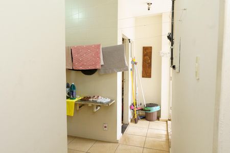 Casa à venda com 384m², 4 quartos e 4 vagas Casa à venda com 384m², 4 quartos e 4 vagasLavanderia