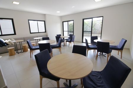 Apartamento para alugar com 47m², 2 quartos e 1 vagaÁrea comum - Salão de festas