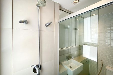 Apartamento para alugar com 189m², 4 quartos e 4 vagasBanheiro da Suíte 2