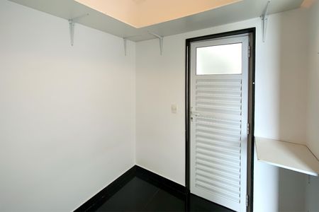 Apartamento para alugar com 189m², 4 quartos e 4 vagasQuarto de Serviço