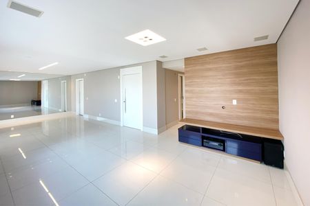 Apartamento para alugar com 189m², 4 quartos e 4 vagasSala de Estar