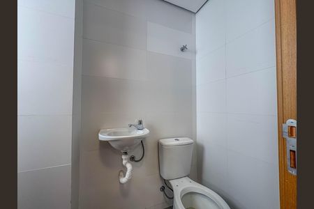 Banheiro area comum de apartamento à venda com 2 quartos, 68m² em Boa Viagem, Belo Horizonte