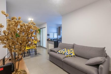 Sala de apartamento à venda com 2 quartos, 68m² em Boa Viagem, Belo Horizonte