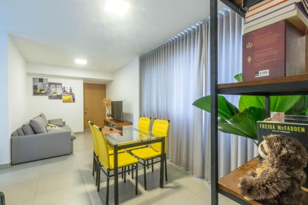 Sala de apartamento à venda com 2 quartos, 68m² em Boa Viagem, Belo Horizonte