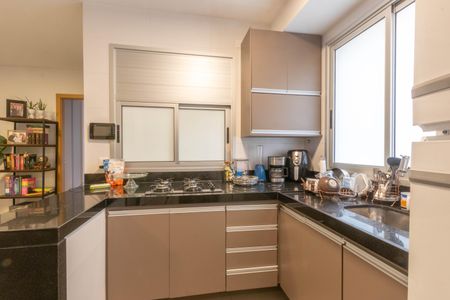 Apartamento à venda com 68m², 2 quartos e 2 vagas Apartamento à venda com 68m², 2 quartos e 2 vagasCozinha