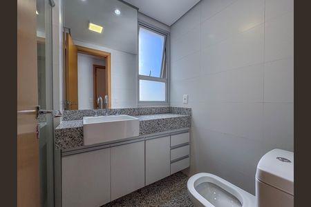 Banheiro social de apartamento à venda com 2 quartos, 68m² em Boa Viagem, Belo Horizonte