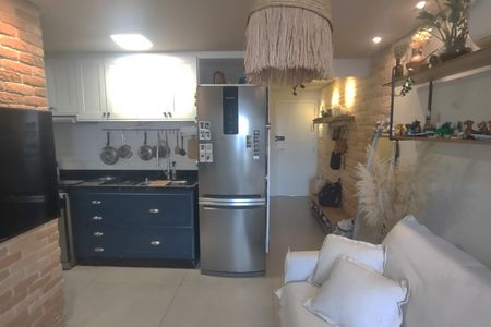 Apartamento à venda com 110m², 2 quartos e 2 vagasSala